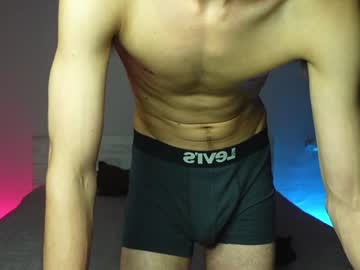 man cam all day oliver_baker image #7649836