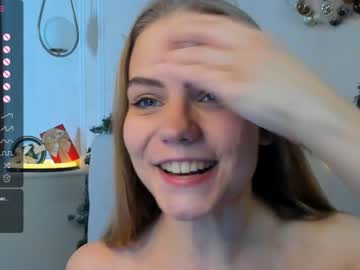 girl cam all day kirasammers image #5844993