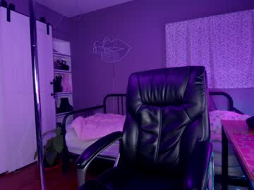 girl cam all day aynmarie image #8676181