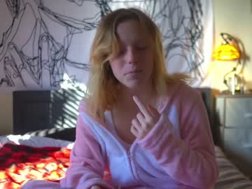 girl cam all day crimsonxrapture image #633490