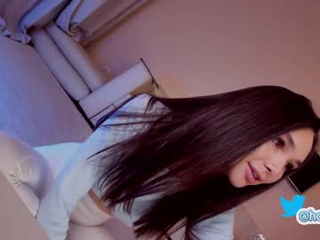 girl cam all day hollyextra image #3139686