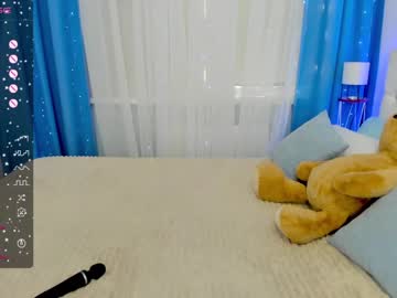 girl cam all day emmika_ image #5205721