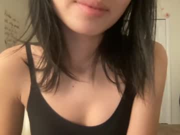 girl cam all day lylaaac image #890143