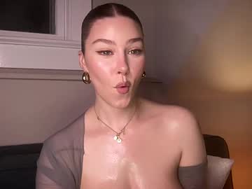 girl cam all day novavangogh image #9071898