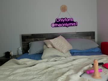 couple cam all day theonlymilf image #5170725