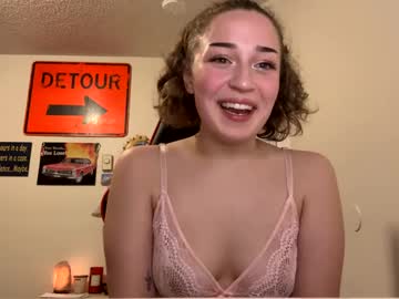 girl cam all day lillianpoach image #8255891