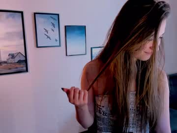 girl cam all day maliatale image #4093000