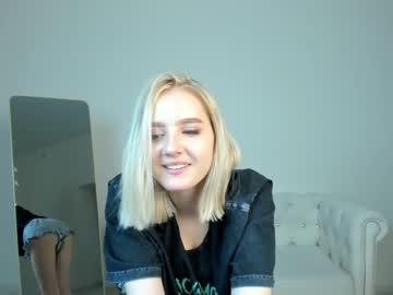 girl cam all day oliviabr0wn image #3136294