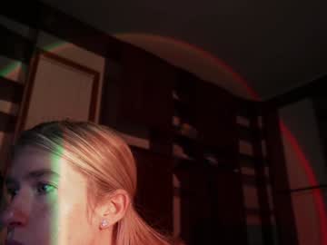 girl cam all day lucy_gooosey image #8444620