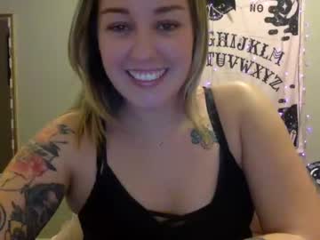 girl cam all day thicc_tattooed_bitch image #3193466