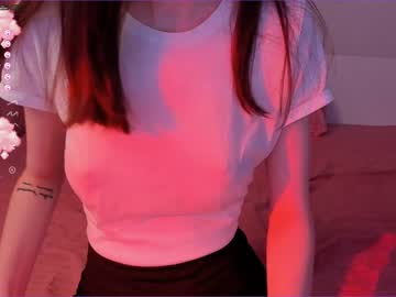 girl cam all day alliesmiths image #2233103