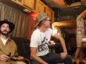 man cam all day hollandhousestudios image #3012424