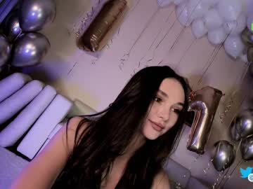 girl cam all day hollyextra image #6902084