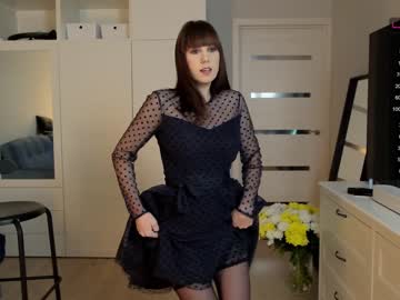 girl cam all day _blackbee_ image #412853