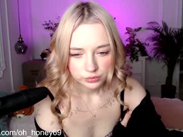 girl cam all day honey_devildoll image #997316