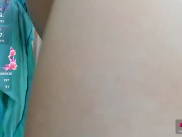 girl cam all day sassyt33n image #9095279