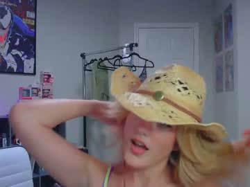 girl cam all day briadominick image #7493007