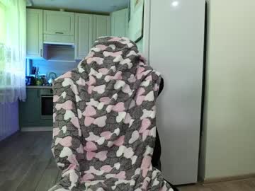 girl cam all day harmonicdiv image #7246056