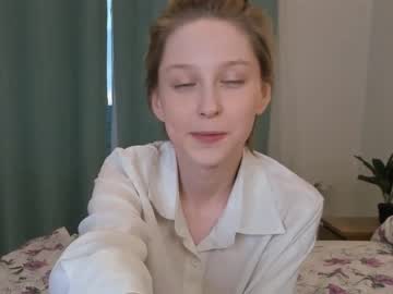 girl cam all day alisondrakes image #5887640