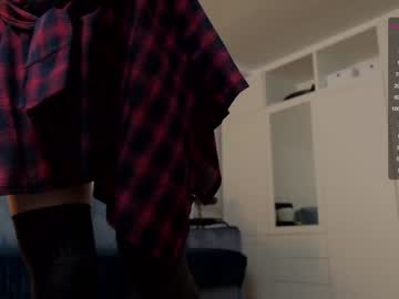 girl cam all day _blackbee_ image #412367