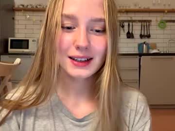 girl cam all day katcontrol image #9641547