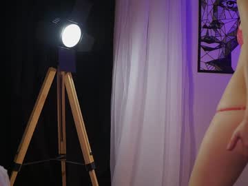 girl cam all day lucie_beltran image #7588541