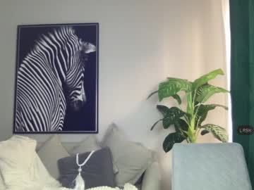 girl cam all day pae0n1a image #2747208