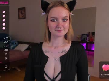 girl cam all day lovely_kisses image #2489190