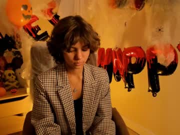 girl cam all day lenaelisabeth image #5610083