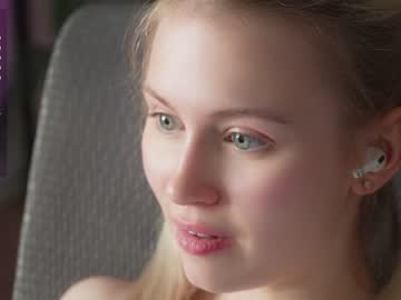 girl cam all day sonyaericsson image #7016252