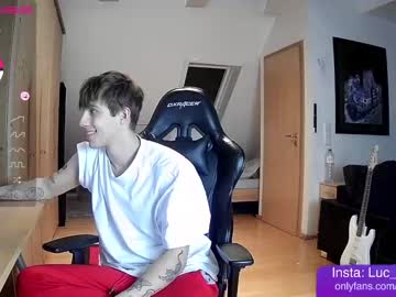 man cam all day johnny2000x image #3129663