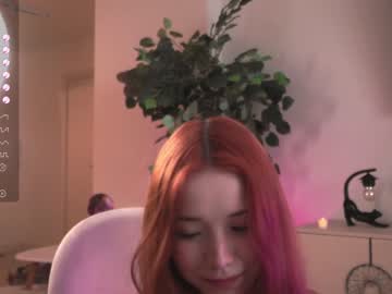 girl cam all day oki_dokie image #5836799