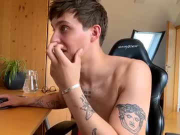 man cam all day johnny2000x image #2311849