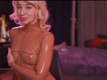 girl cam all day bronnica image #6018829
