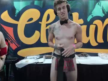 couple cam all day ryanrailer image #2243500