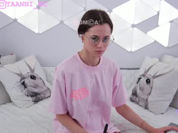 girl cam all day taanni_bc image #4831213
