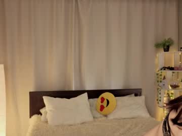 girl cam all day maudcouncil image #9518882