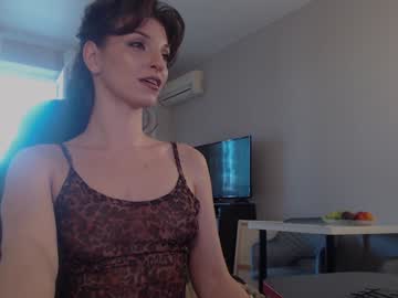 girl cam all day two_trunkx image #7196491