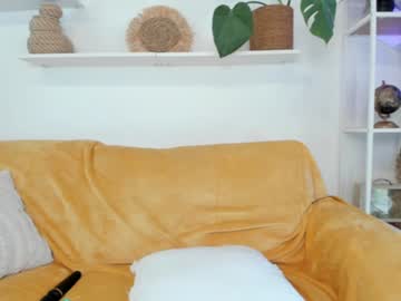 girl cam all day ellaxstar image #7907633