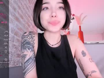girl cam all day uhhottie image #6352236