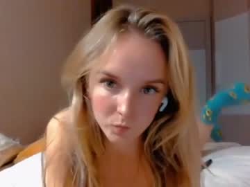 girl cam all day milen_moon image #830973