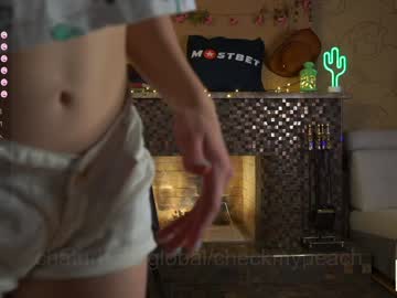 girl cam all day checkmypeach image #8290166