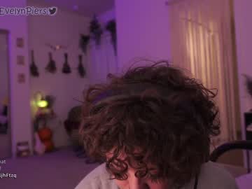 girl cam all day evelynpiers image #3091446