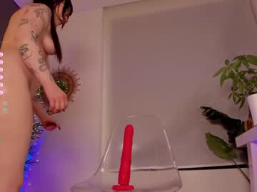 girl cam all day lau__1 image #5735511