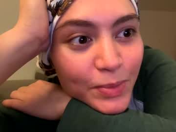 girl cam all day 2smallhands image #6053388