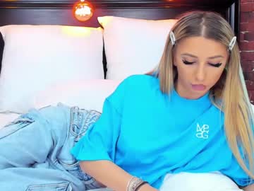 girl cam all day christyna_ross image #9023746