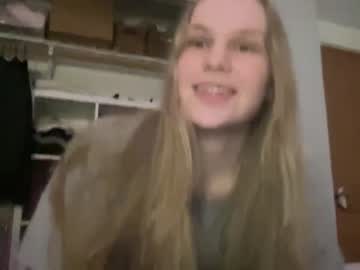 girl cam all day daisykeach image #6302746