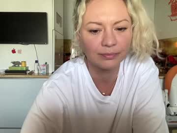 girl cam all day kiradivine image #4675558