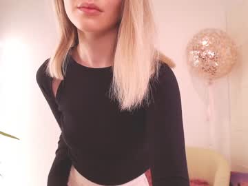 girl cam all day alterali image #542265
