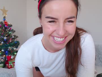 girl cam all day emerald_kittycat image #8487690